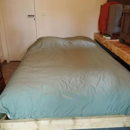 Bois Massif Holiday home Saint-Leger-en-Yvelines